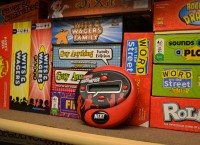 Catch-Phrase-Electronic-shelf Catch Phrase party game